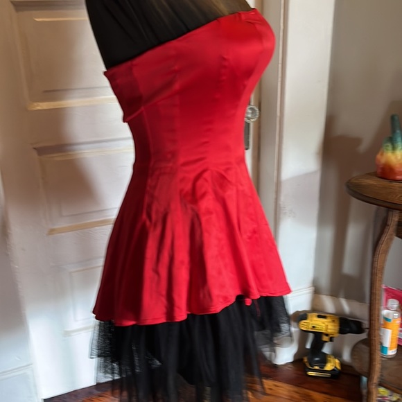 Red and Black Satin Strapless Dress - Picture 3 of 4